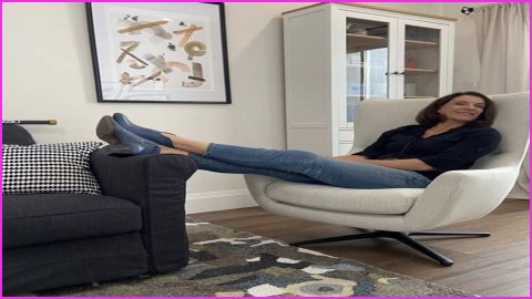 Hilary Farr Net Worth: How Much Money the HGTV Star Makes
