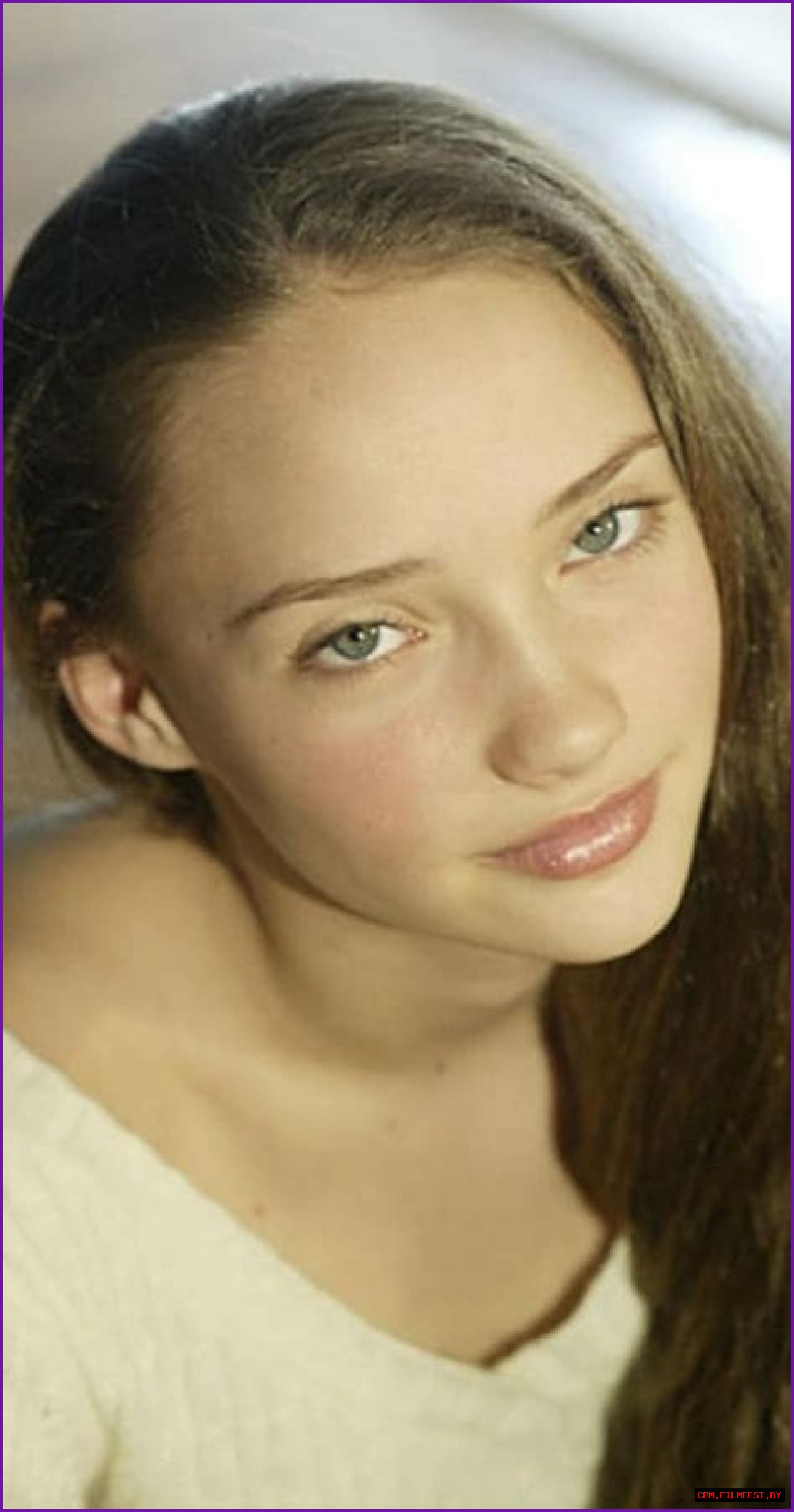 Meet Samantha Burton – American Actress
