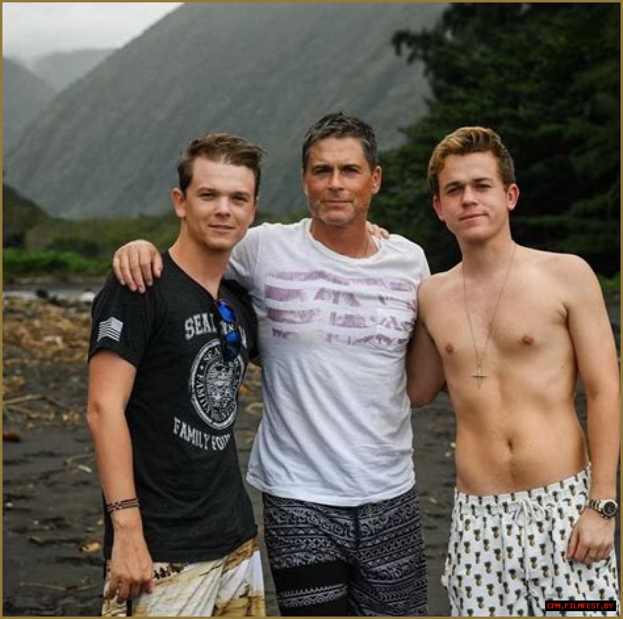 Rob Lowe son loves surfing