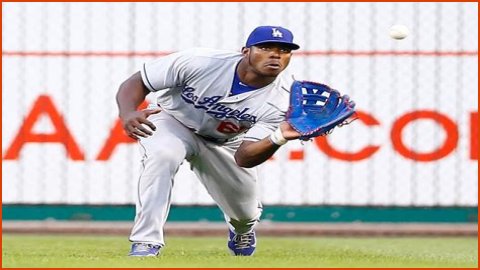 Yasiel Puig Net Worth – How Much is Puig Worth?